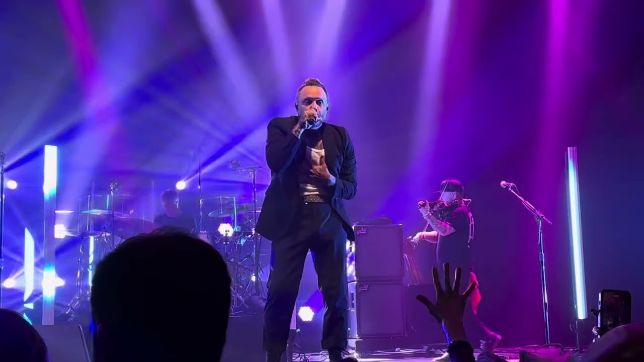 Fear(live), Blue October Las Vegas, Virgin theatre, 08/31/2024
