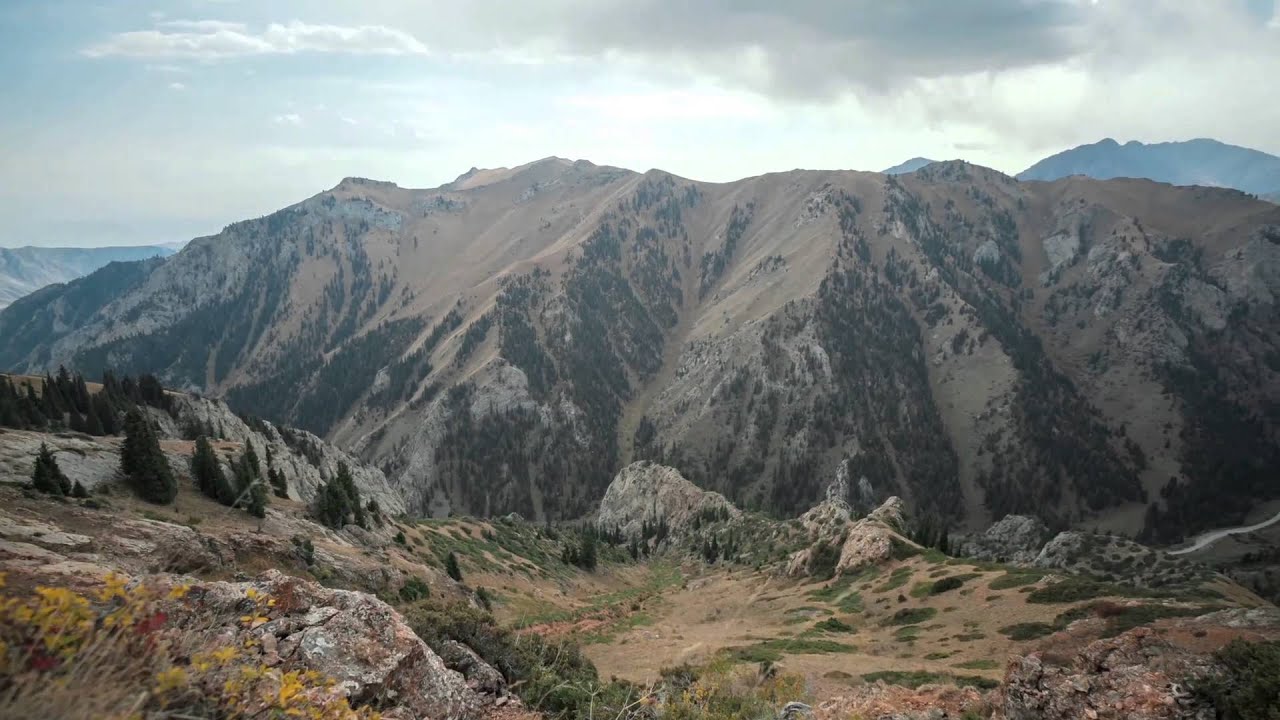 Yurt Camp Ak-Sai: Kyrgyz Nomads at Son Kul Lake