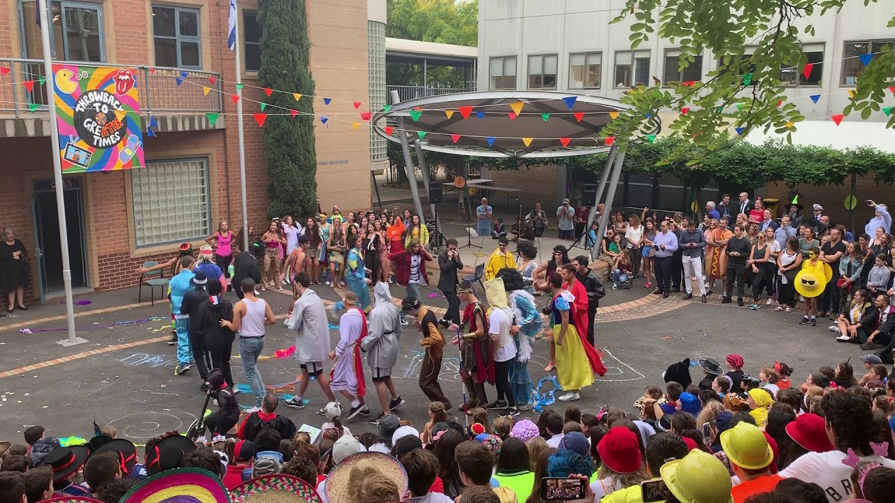 Bialik College Year 12 Purim Dance 2019