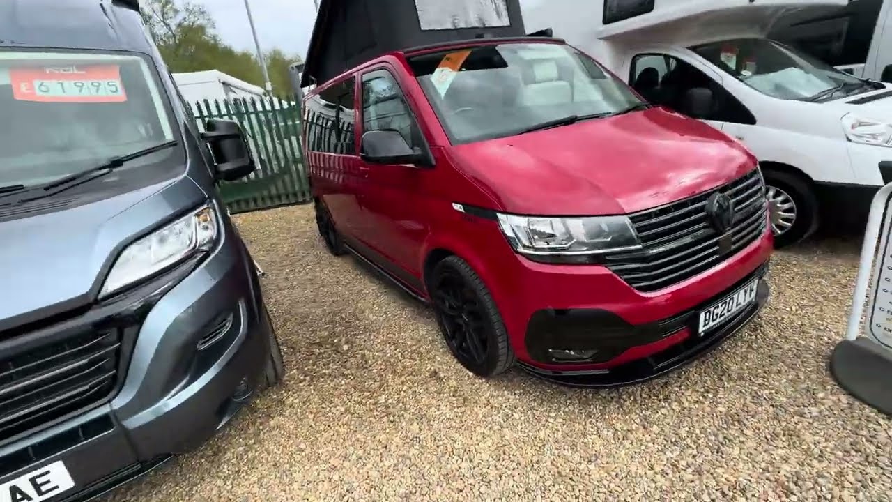 Volkswagen T6.1 Highline Walkaround