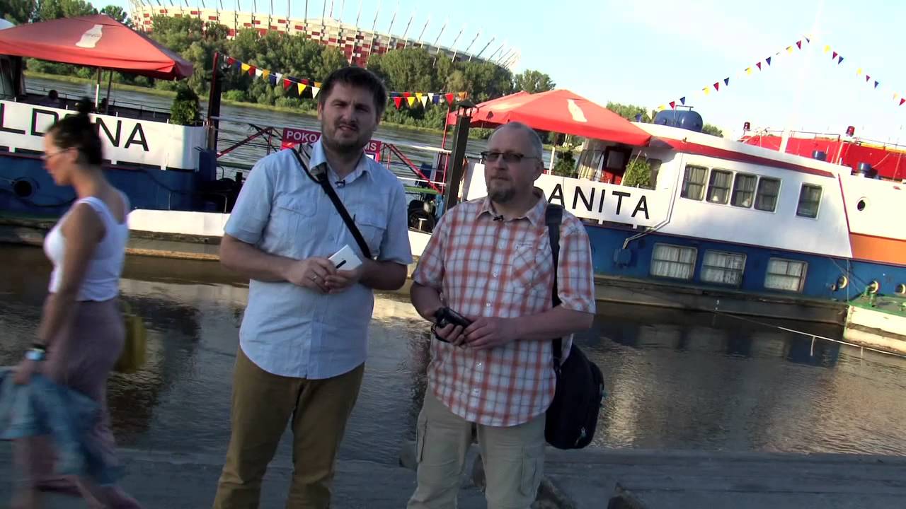 Aparat w telefonie czy kamera - co lepsze? Nokia Lumia 920 vs Sony Handycam - test