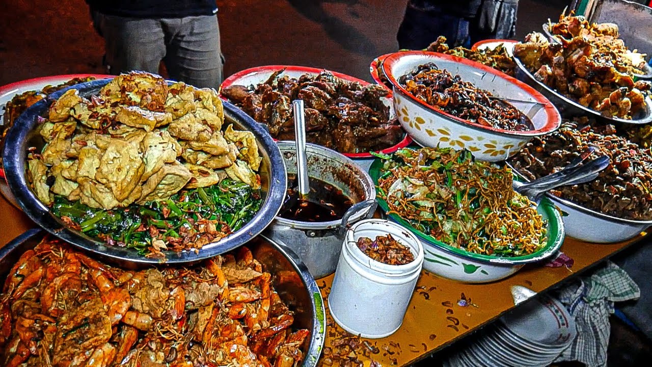 CUMA 15.000 BISA MINTA MACAM2 LAUK DAN NAMBAH NASI SEPUASNYA