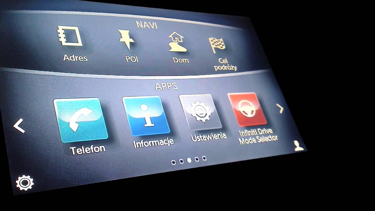 Infiniti Q50 infotainment