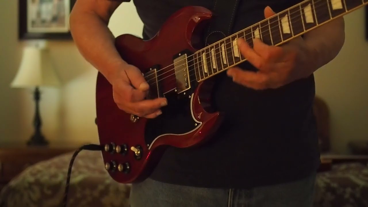 Gibson  61 SG Standard ( NEW GUITAR) ..