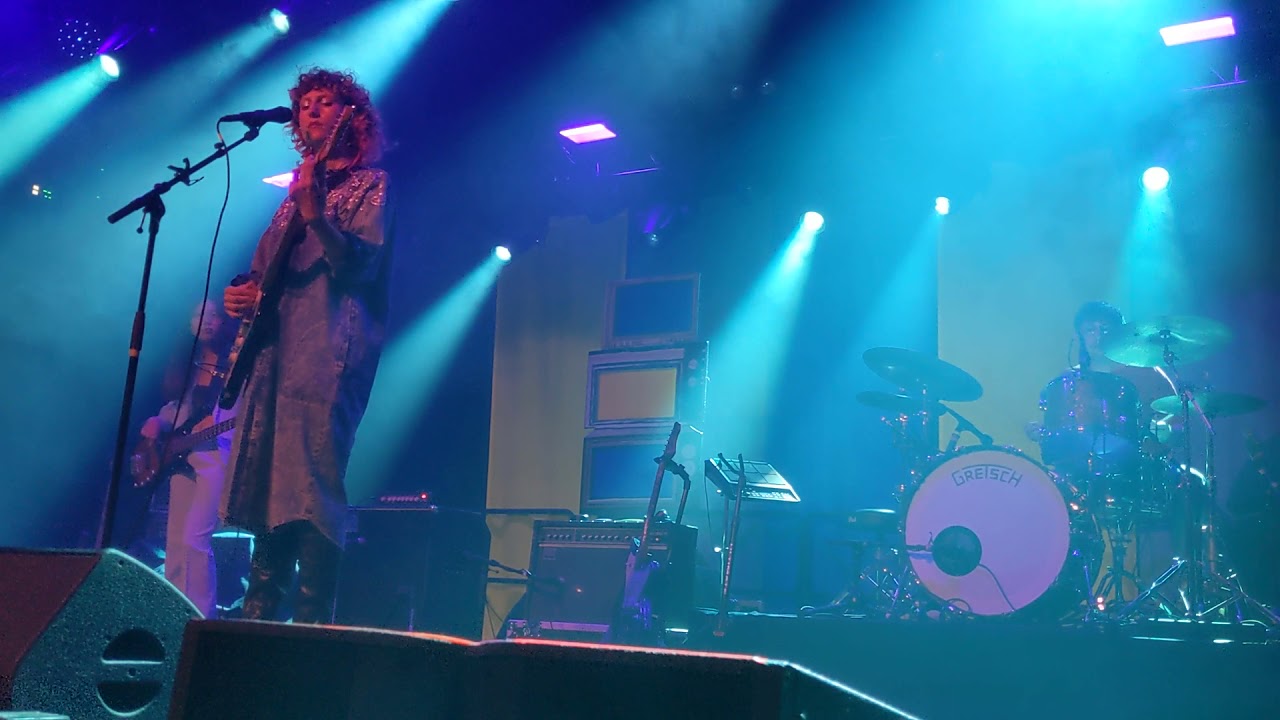 Squirrel Flower - So Hot You're Hurting My Feelings (Caroline Polachek cover - Brooklyn 9/21/2021)