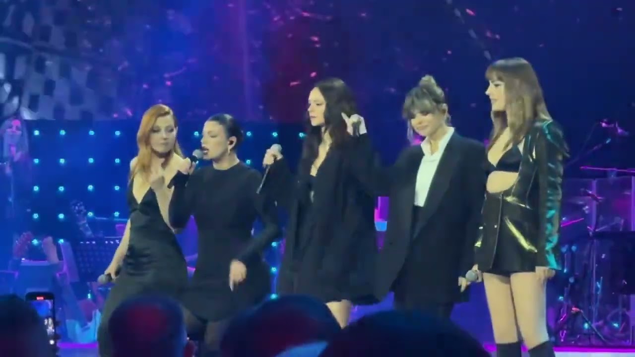 Una, Nessuna, Centomila: Noemi, Emma, Francesca Michielin, Alessandra Amoroso e Annalisa