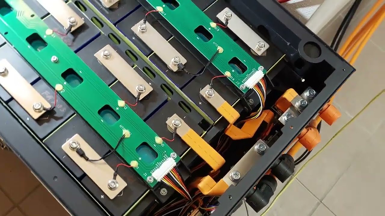 seplos MASON DIY⚒️ 15 kWh 16 Zellen Lifepo4 Niedervolt Akku Massives Stahlgehäuse das ist Fix👌