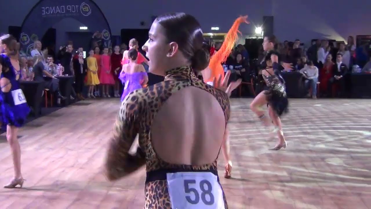 Nadia Dobrzyńska Cha Cha Cha SOLO Juniorzy Młodsi Mistrzostwa Dzieci 10D TOP Dance Gala 2025