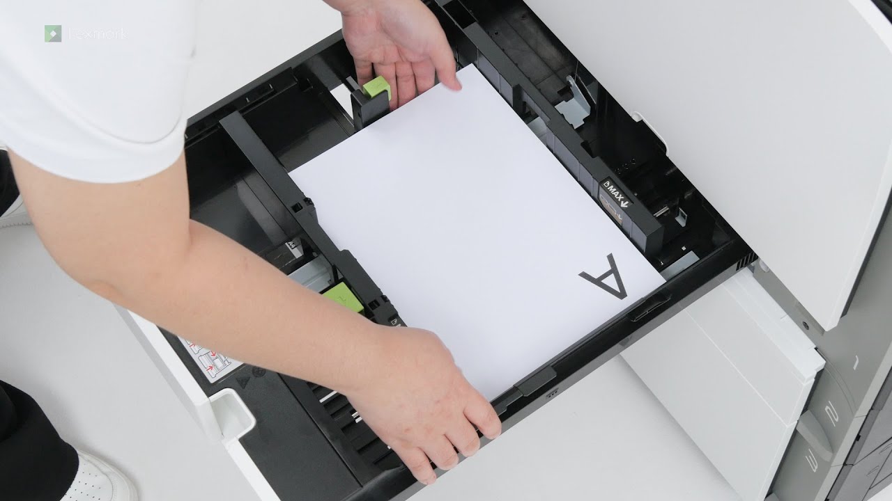 CS963/CX833/CX961/CX962/CX963—Loading the 550-sheet tray