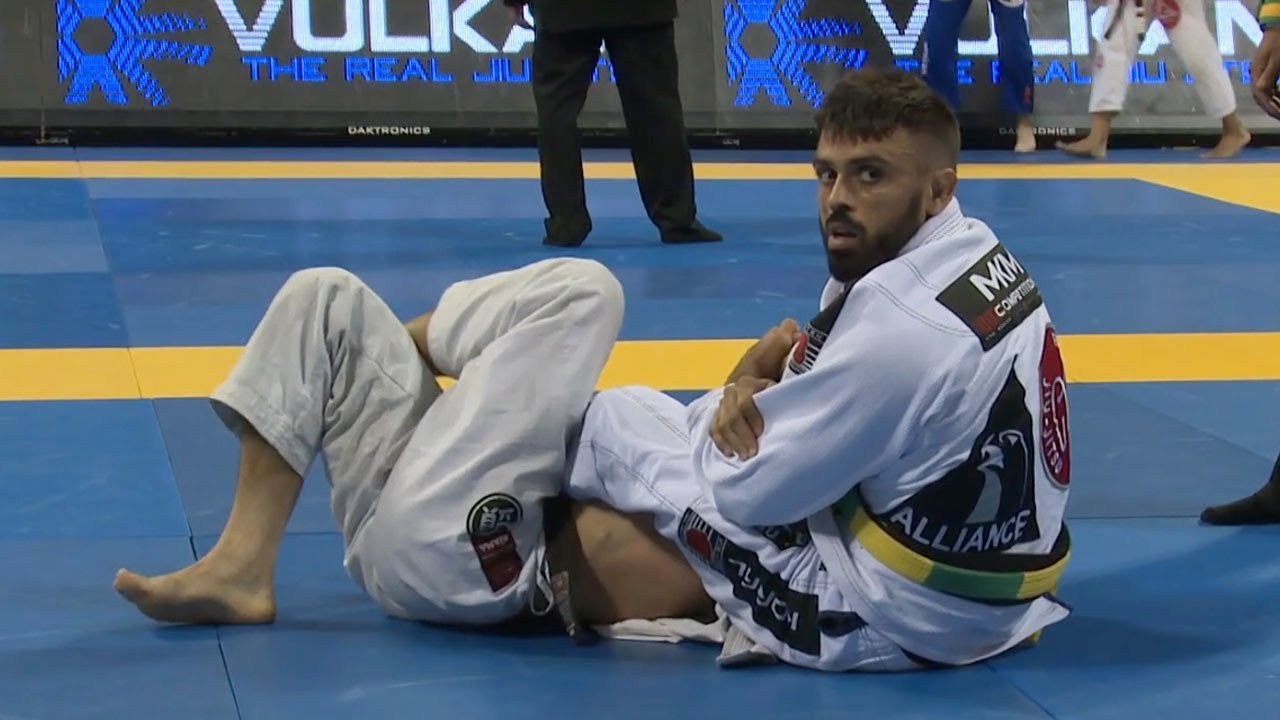 Mario Reis v Wellington 