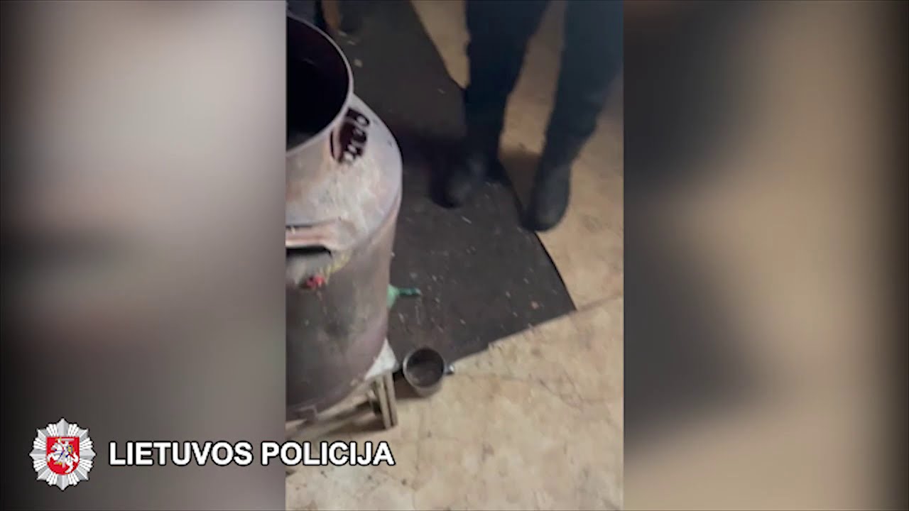 Policinės priemonės davė rezultatų – rasta ir naminukės, ir aparatas jai gaminti