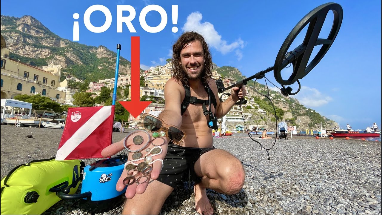 ¡LLENA DE TESOROS! Detección de Metales La playa más famosa de Italia (SUBMARINO)