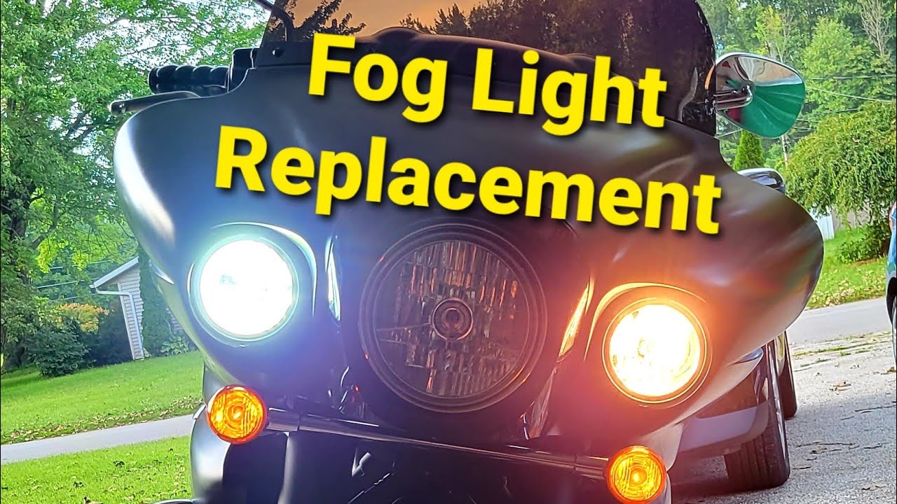 2013 Kawasaki Vulcan Vaquero fog light replacement.