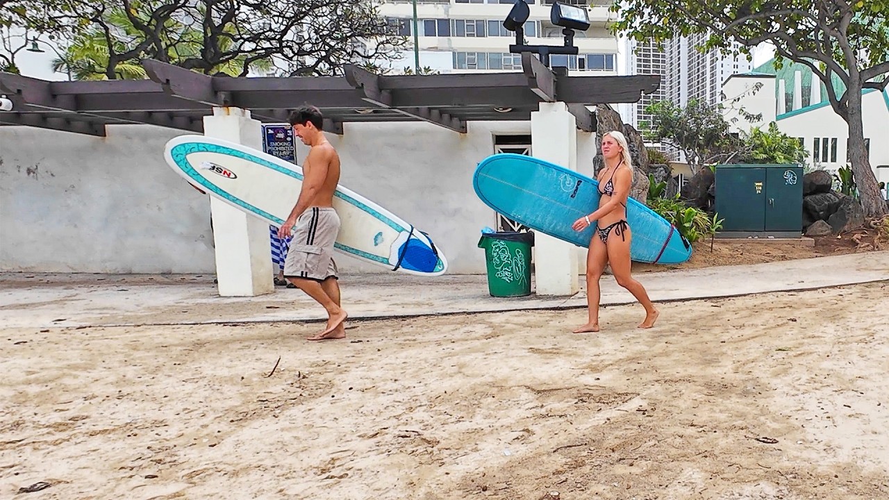 HAWAII PEOPLE | Storm Clouds Gather Over WAIKIKI #vacation #travel #walkingtour