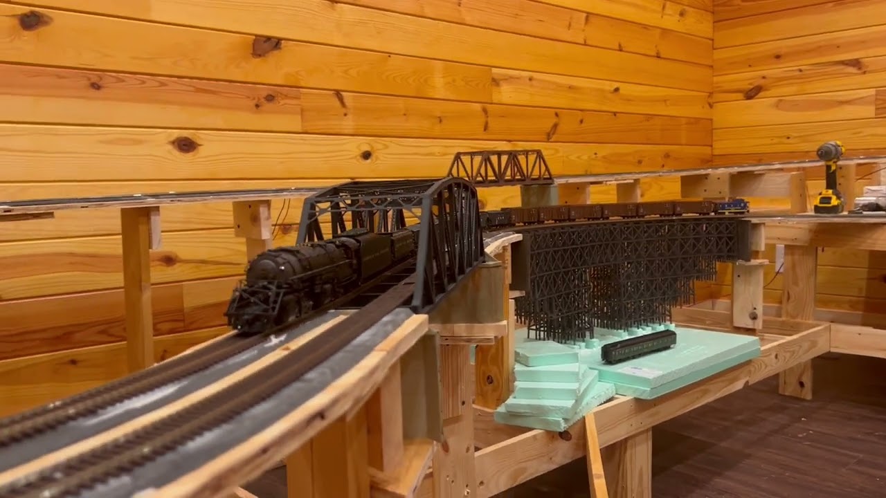 Complete lower-level lap on the Norfolk & Western