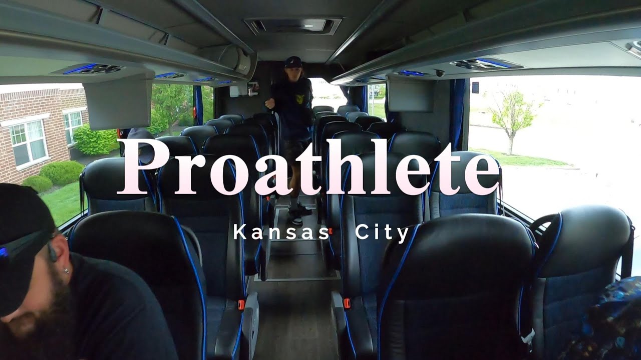 Pro athlete tour with the Savannah Bananas and Party Animals!