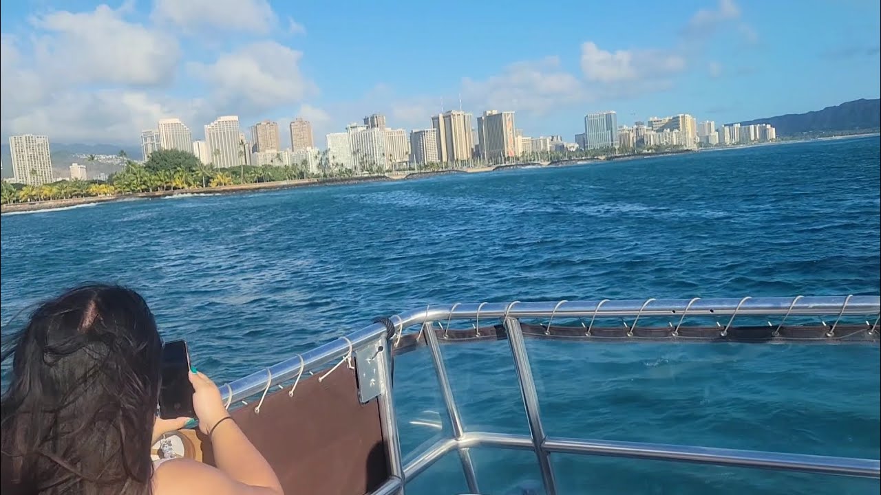Hawaii Glass Boat Tour