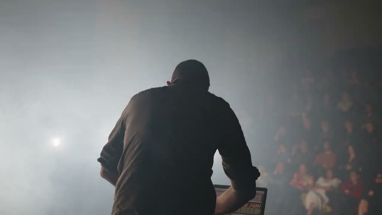Zois Loumakis & James A.-McEwan - live at In Bloom