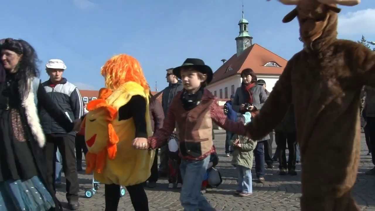 2014 Dobříš - Masopust, průvod masek