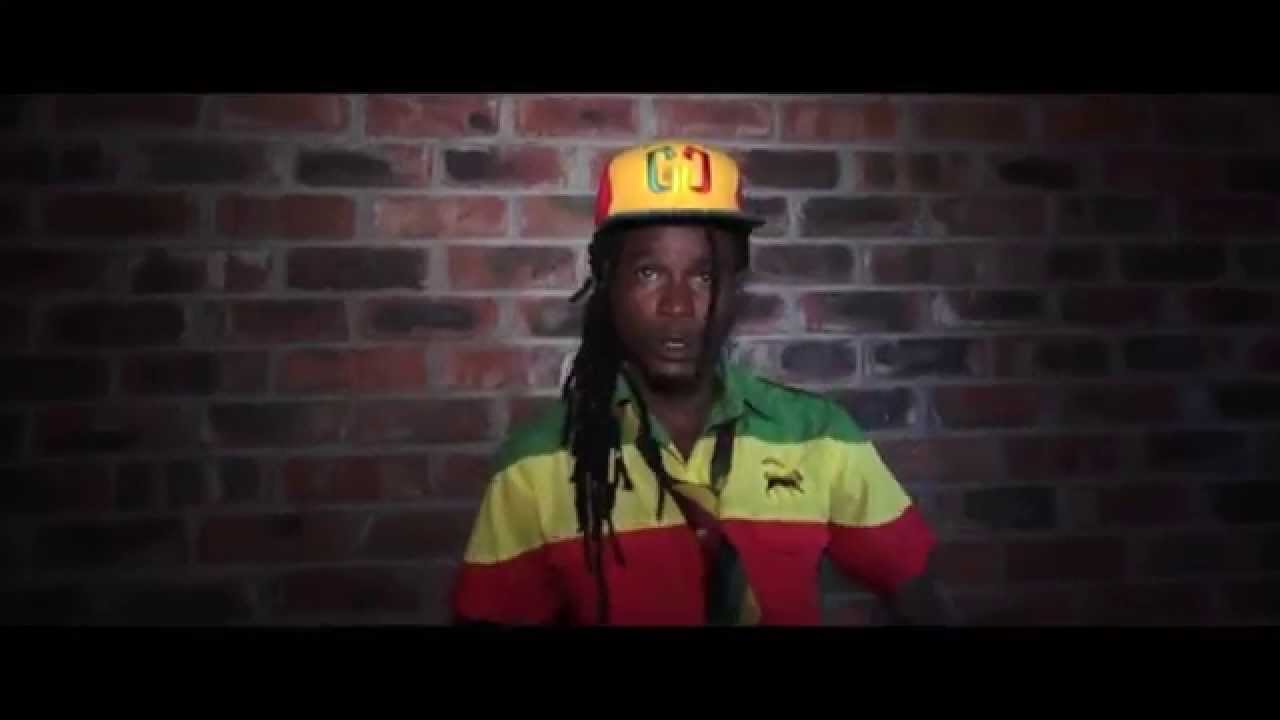 Soul Jah Love - ndini uya uya clip official 2014 R.I.P. Champion 🙏😔