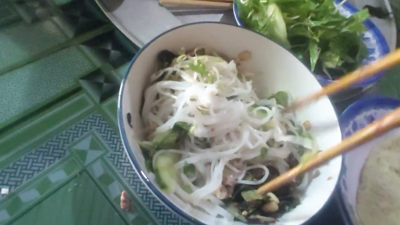 Món Nội làm đãi Su và Shi ạk!