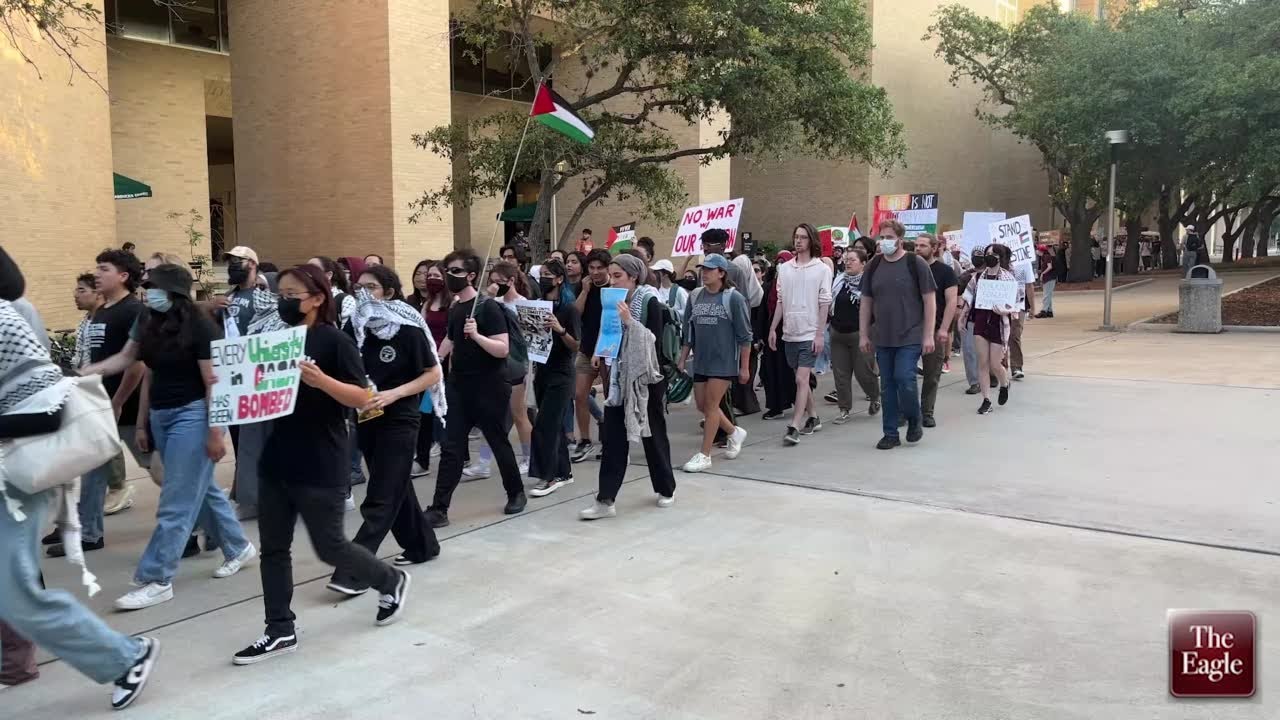 Pro-Palestinian students protest on Texas A&M campus for a second time