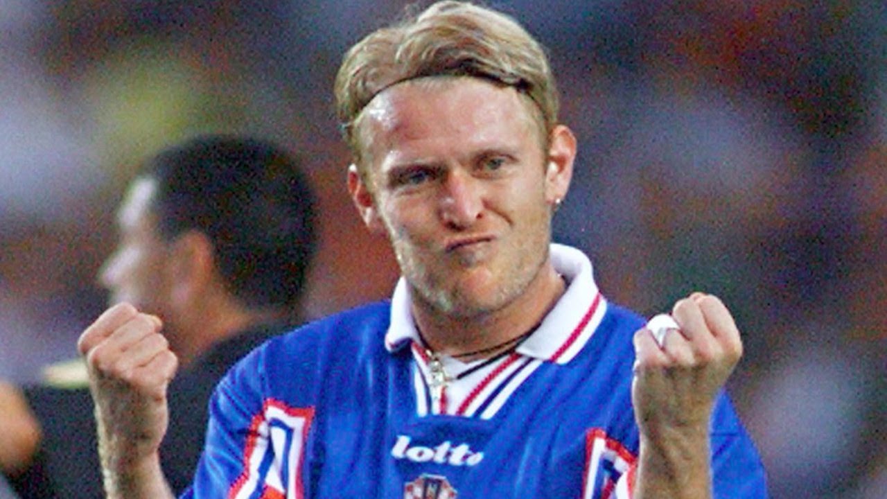 Robert Prosinečki - Marlboro Red Star