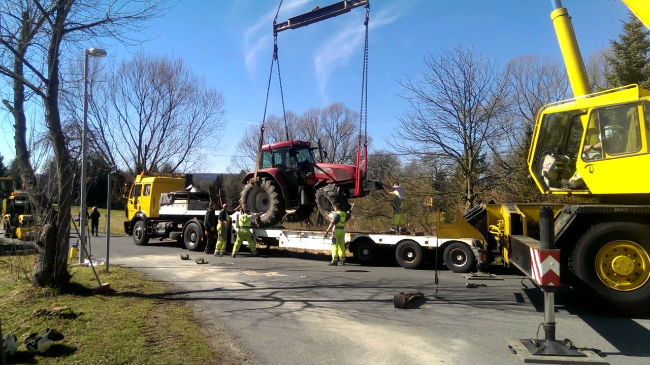 Feuerwehr Sohland Verkehrsunfall PKW vs. Traktor