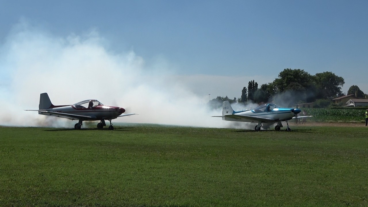 Falco Team airshow display | Aeromere F8L Falco III