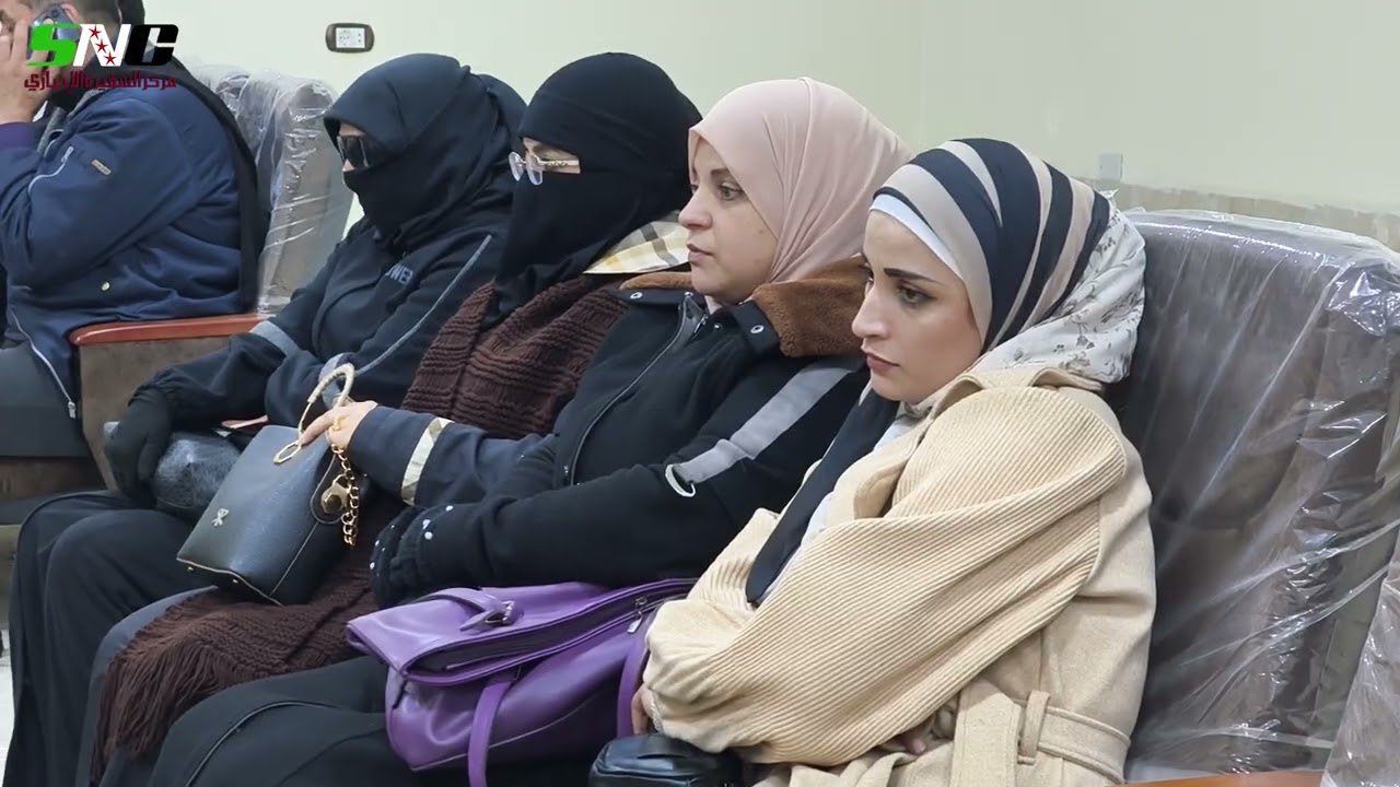 محاضرة في المركز الثقافي في السفيرة 