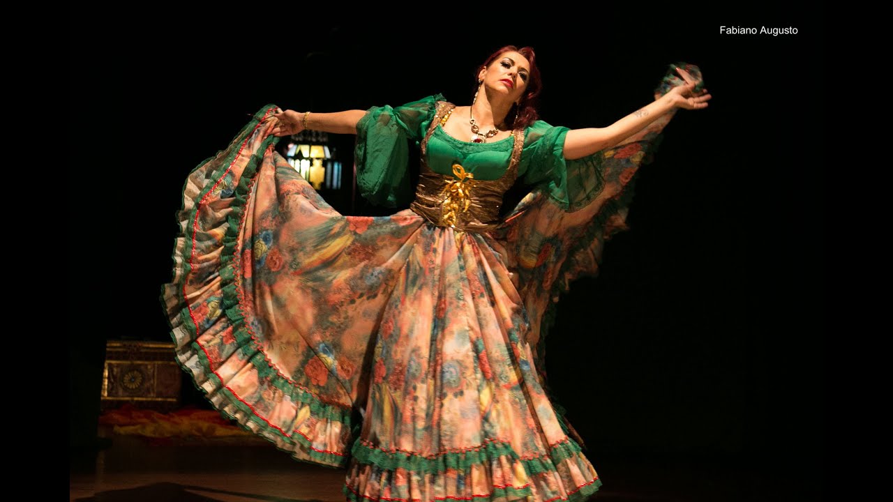 DANÇA CIGANA - SILVIA BRAGAGNOLO - VEM CAMINHAR