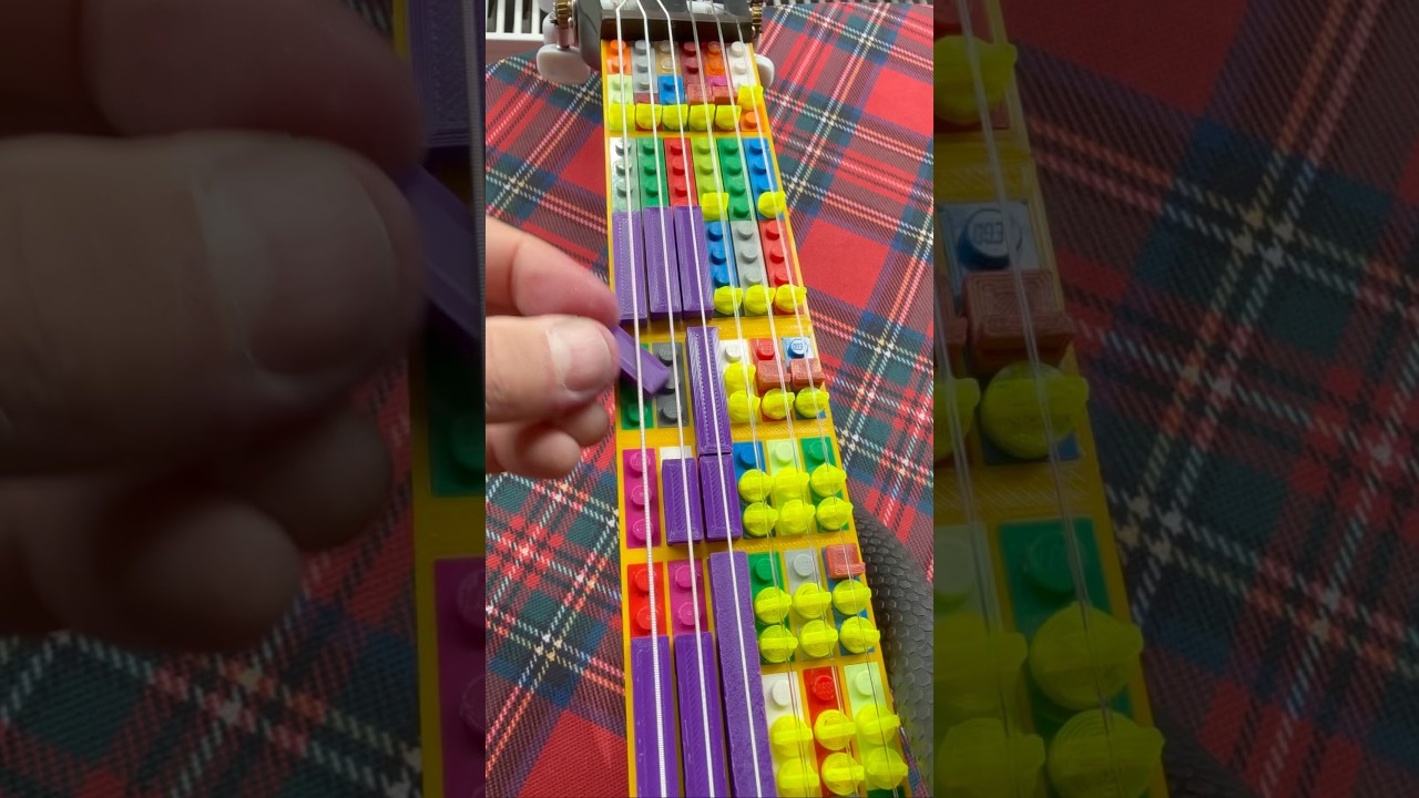 Brick-ing bad theme on Lego guitar