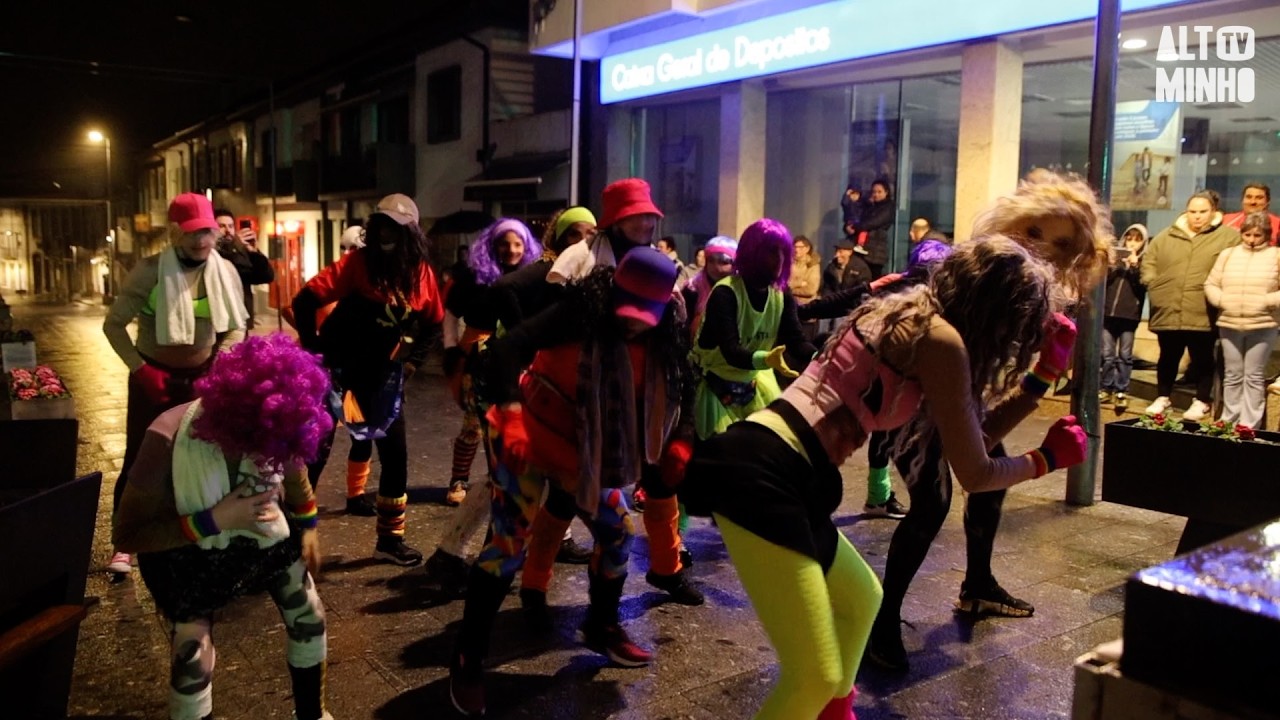 Carnaval pinta o centro da vila de cor e sátira | Altominho TV