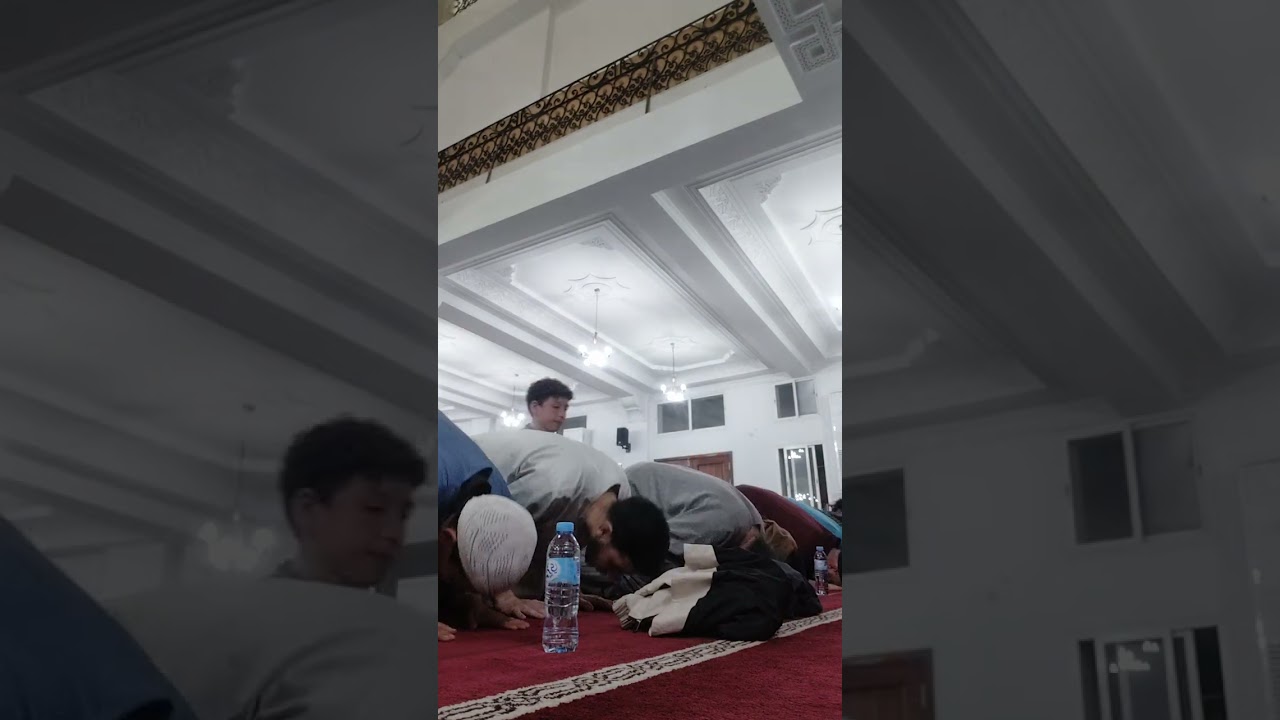 الليلة السادسة من صلاة التراويح التسليمة الأولى من مسجد الرحمة بلدية دالي ابراهيم بصوت فارس كربوب 