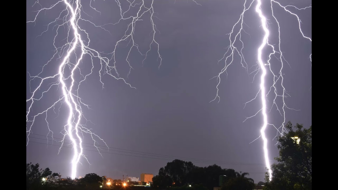 Midnight Thunderstorm Lightning Rain Sound | Relaxing White Sound