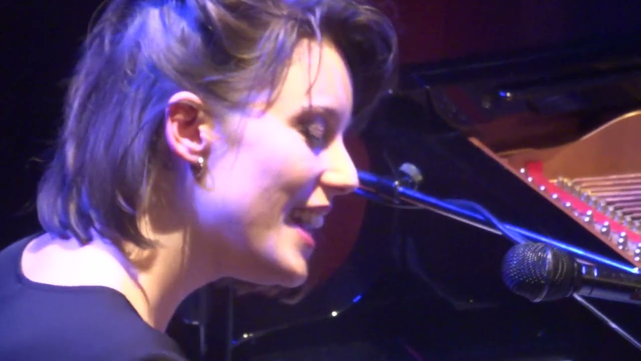 Angelina Wismes, La marche nuptiale (Brassens), Le Triton, 8/10/2016