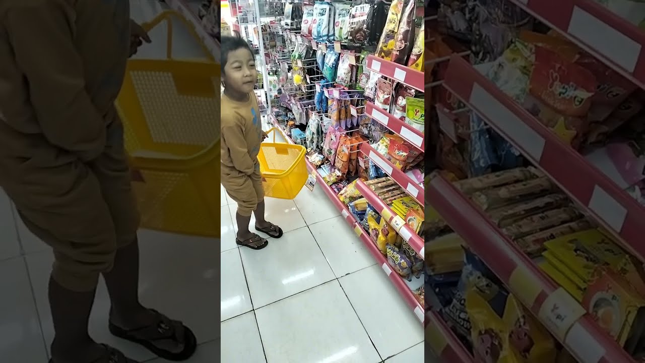 Felicia beli susu SGM di Alfamart smpe ngompol