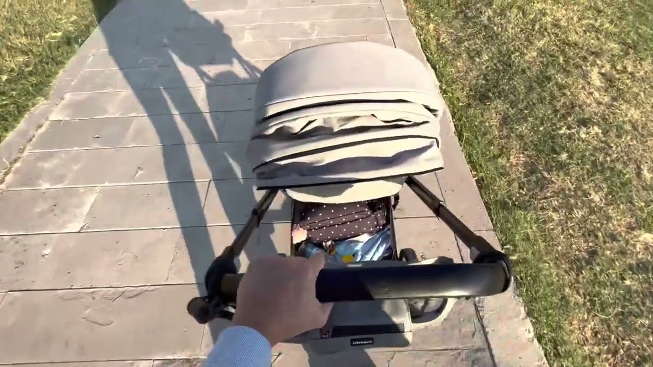 Bebekle Dışarı Çıkmak 👶🏻 Kısa bir yürüyüş ☀️