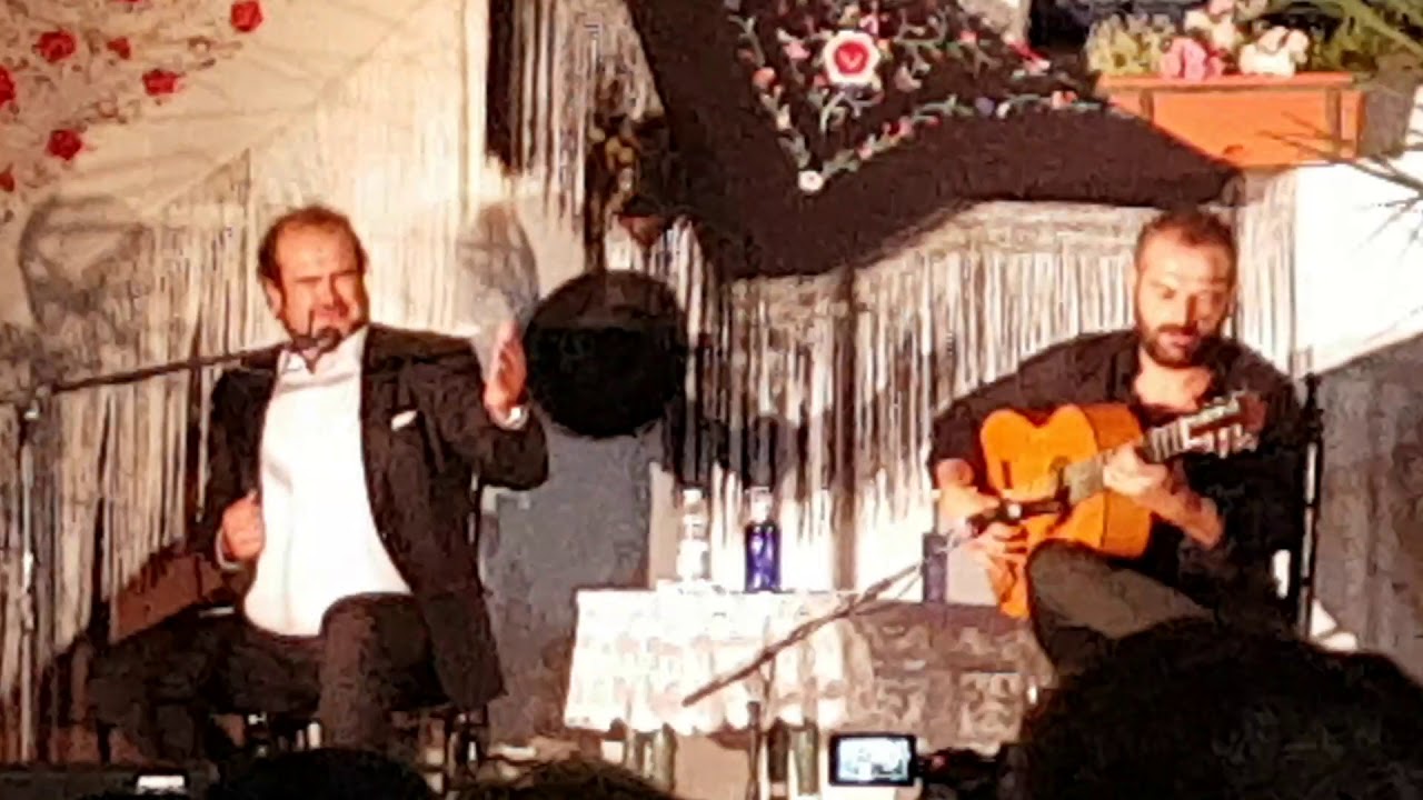Miguel de Tena  y Patrocinio hijo, cante por Granainas Festival Flamenco Alcaucín, Málaga