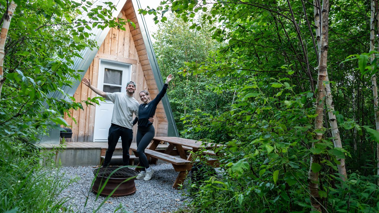 2 Days in Tadoussac - Whale Watching & Hiking (Acropole des Draveurs Hike)