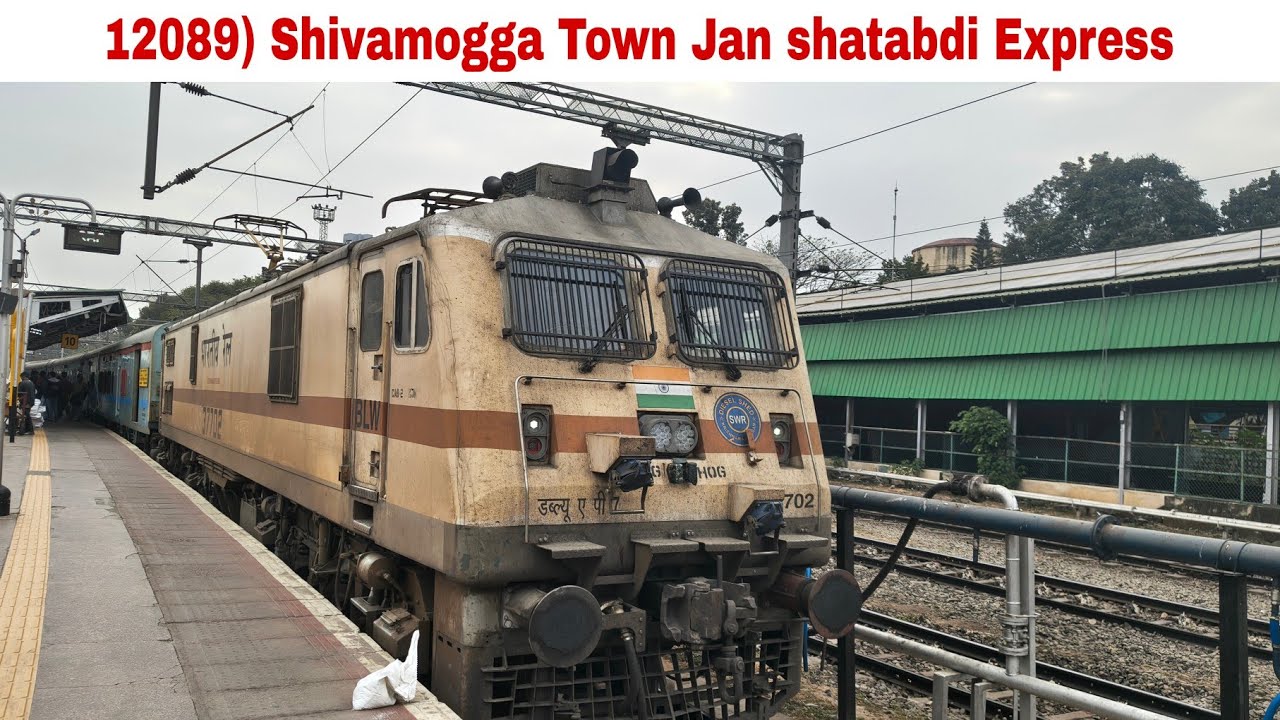 (12089) Shivamogga Town Jan shatabdi Express  is departing from KSR Bangalore platform no 6 