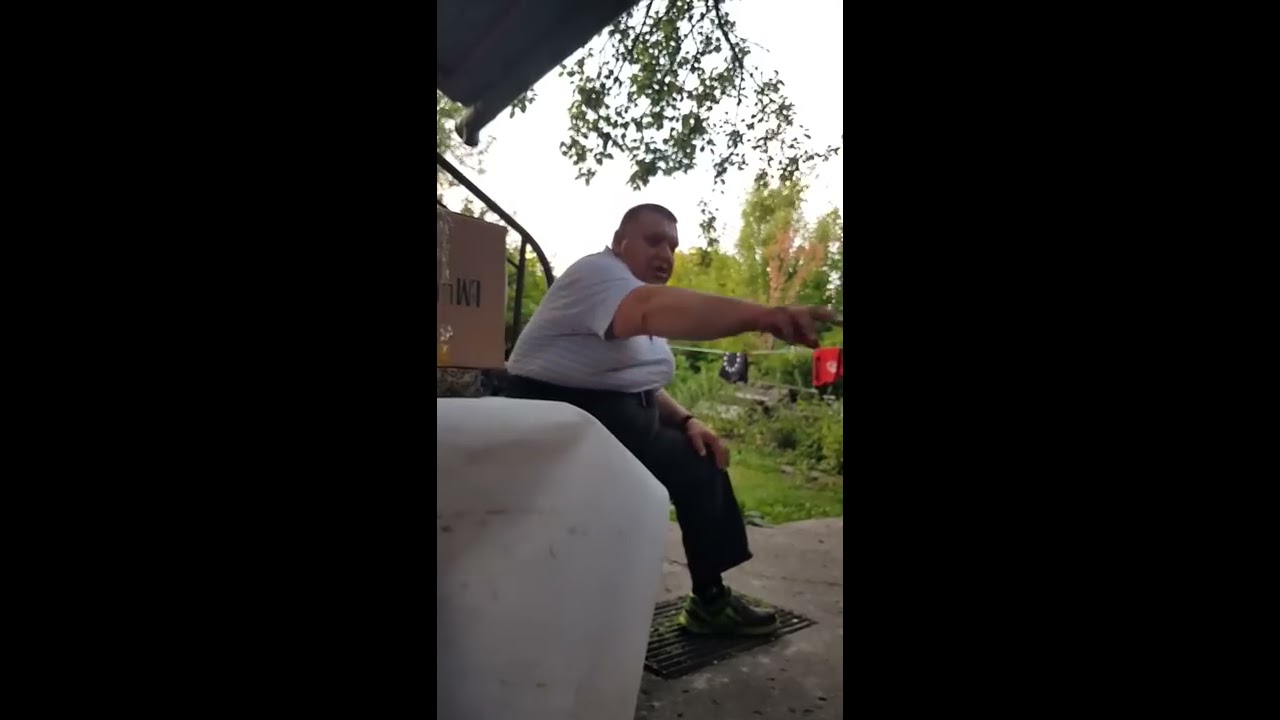 Kononowicz - Major Suchodolski  tępy jak mój lewy but