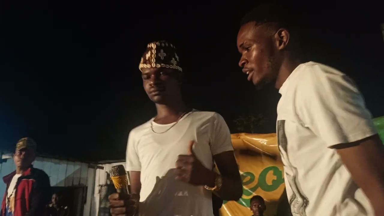 babanyi mukola wanyi 😀😀