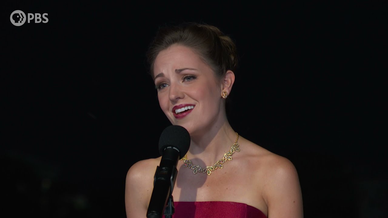 Laura Osnes Performs 