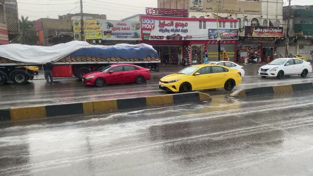 أمطار غزيرة في بغداد شاهد الفيديو بنفسك بغداد #automobile #اشترك_بل_قناة_وفعلو_الجرس_ليصلكم_كل_ 