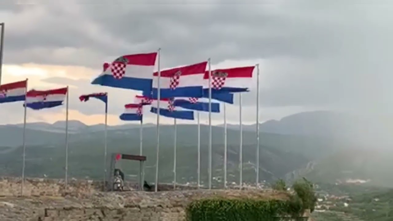 Policijska klapa Sveti Mihovil - Diči se zemljo