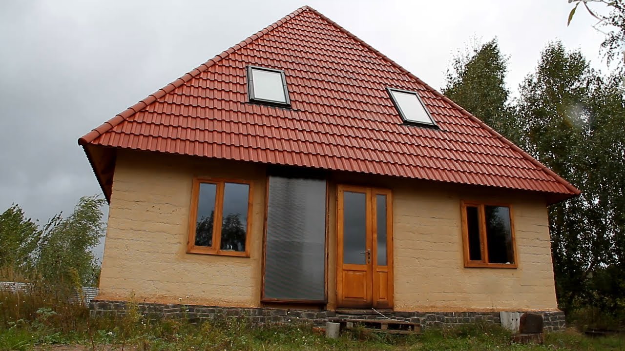 Екологічно-чистий будинок з саману будують на Житомирщині - Житомир.info