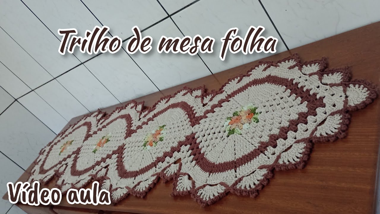 Trilho de mesa folha em crochê fácil e rápido