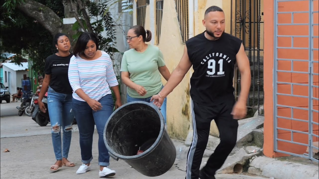 Se mud&oacute; Nuevo y cre&iacute;a que era el due&ntilde;o del barrio￼ y pas&oacute; esto&hellip;￼