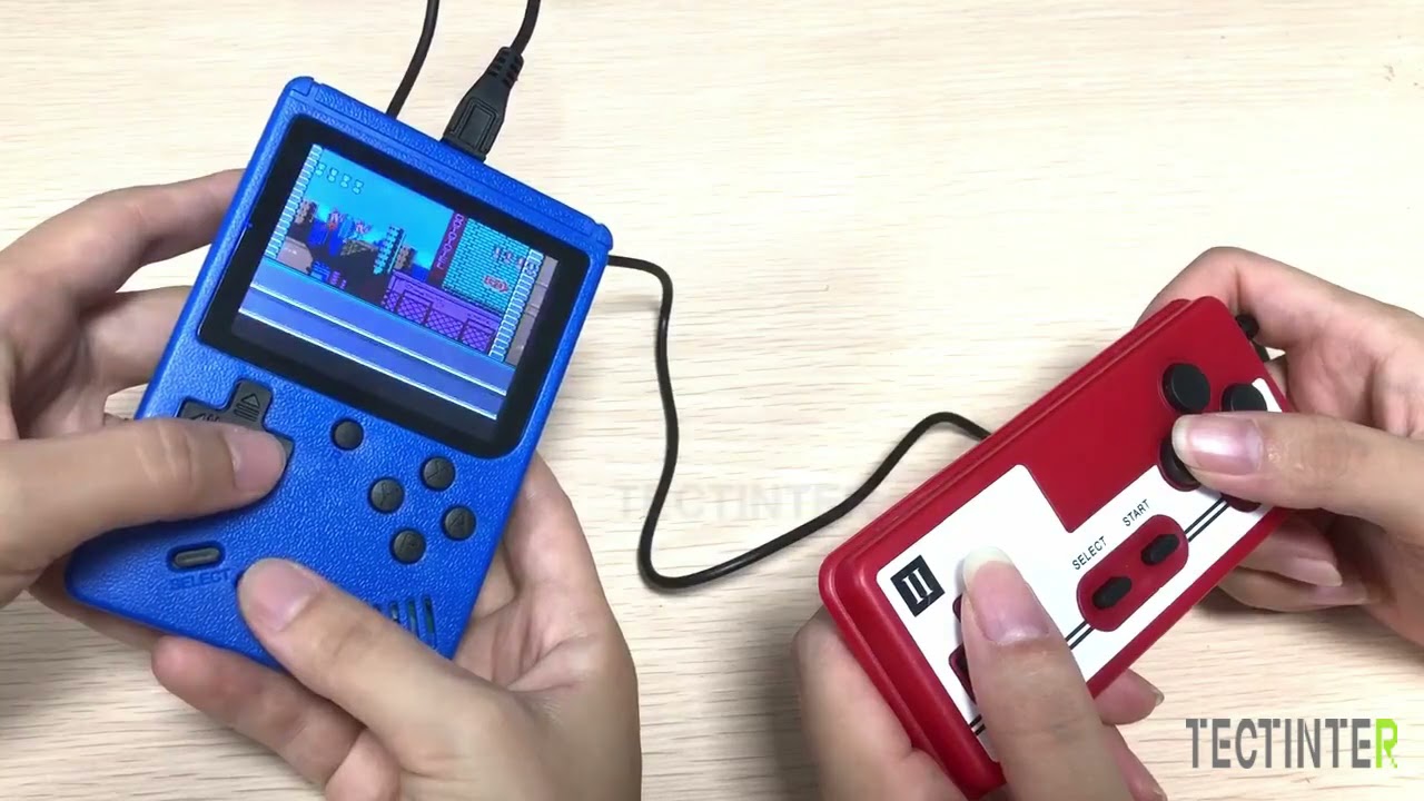 Console portable Famicom - 500 jeux en 1
